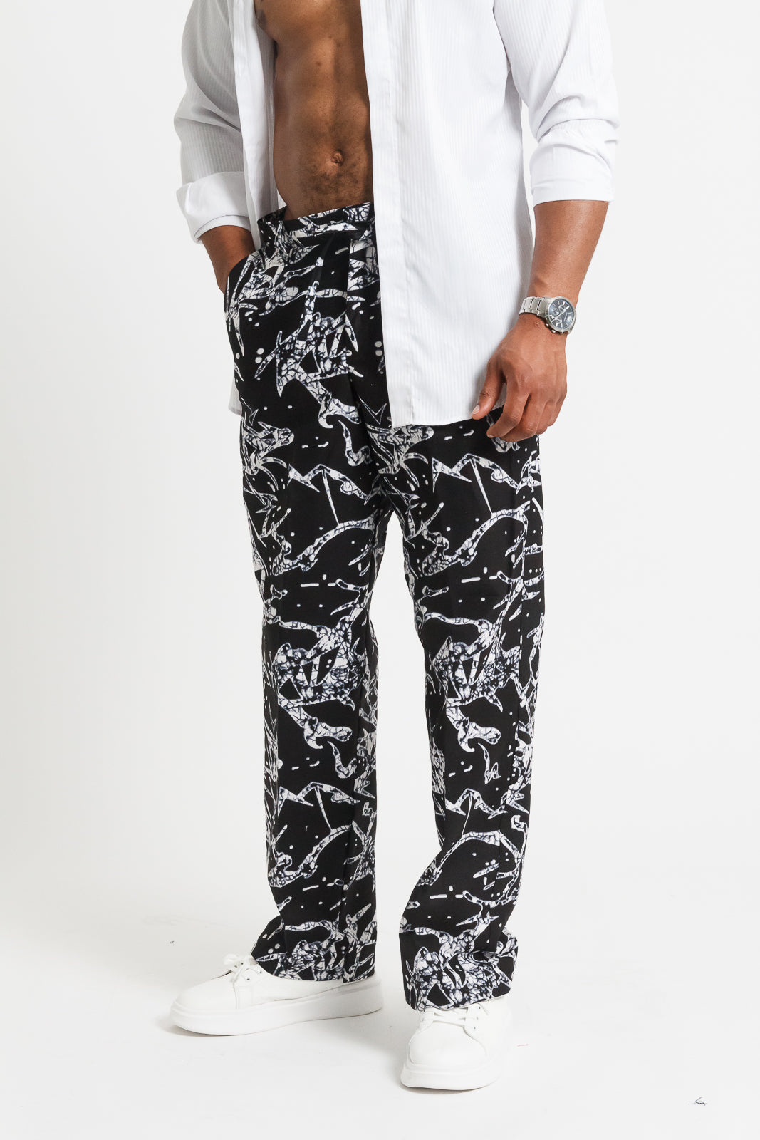 Tumi Men’s Monochrome African Print Relaxed Pants