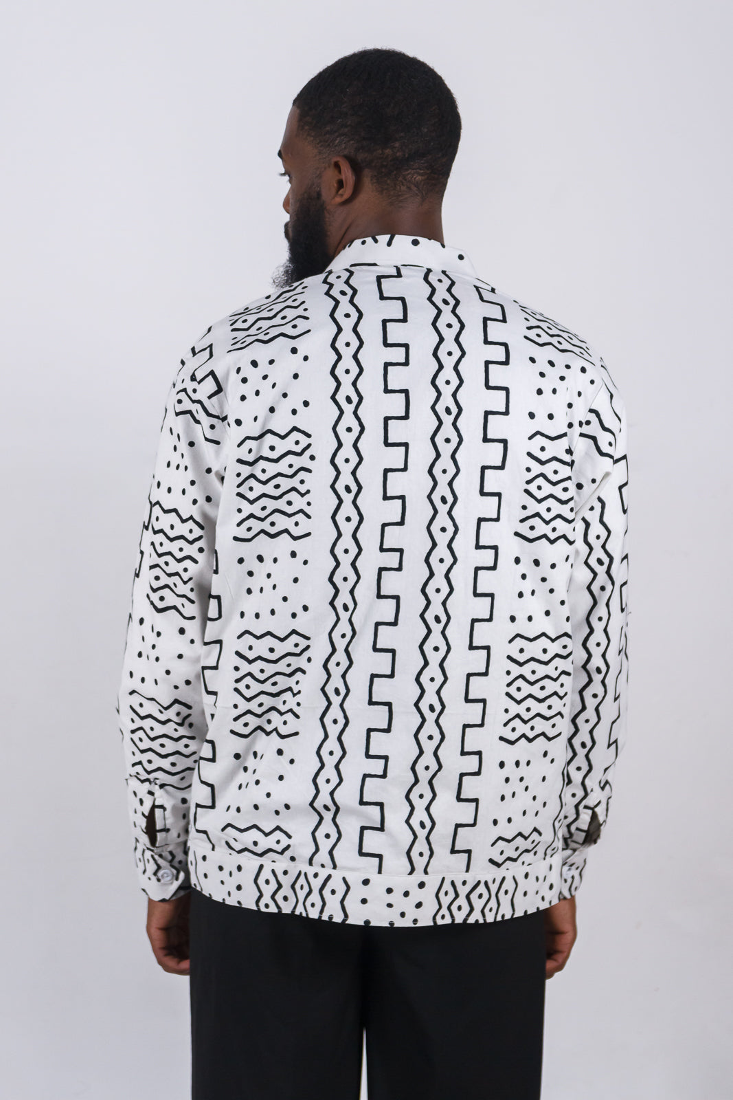 OBIDIKE BLACK ON WHITE