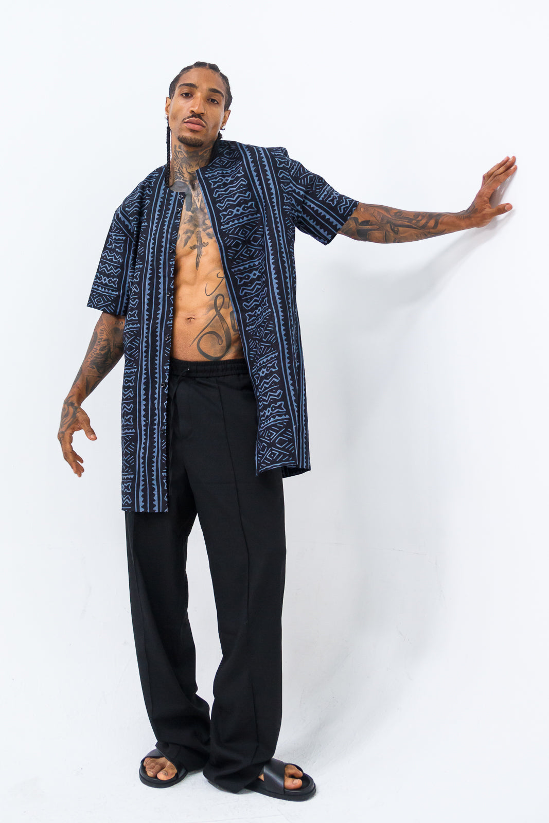 MAZELI MEN'S NAVY TRIBAL AFRICAN KAFTAN